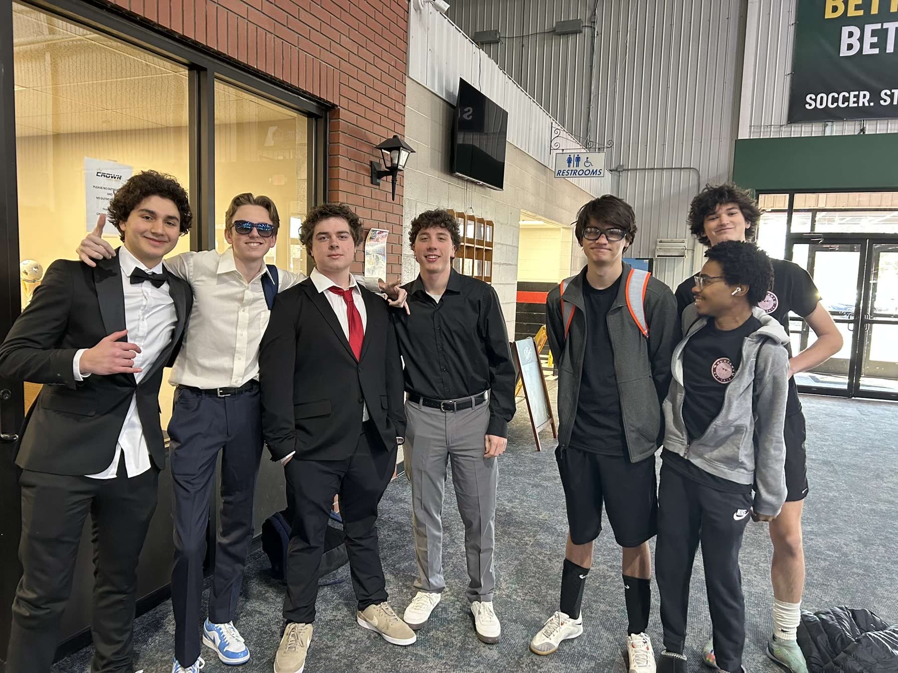 Gumpany — photo from the club